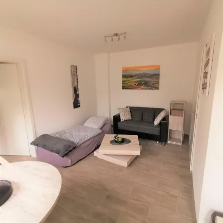 Apartment Aussen Pfui Innen Hui Mönchengladbach Esterno foto