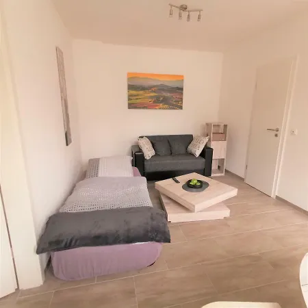 Apartment Aussen Pfui Innen Hui Mönchengladbach Esterno foto