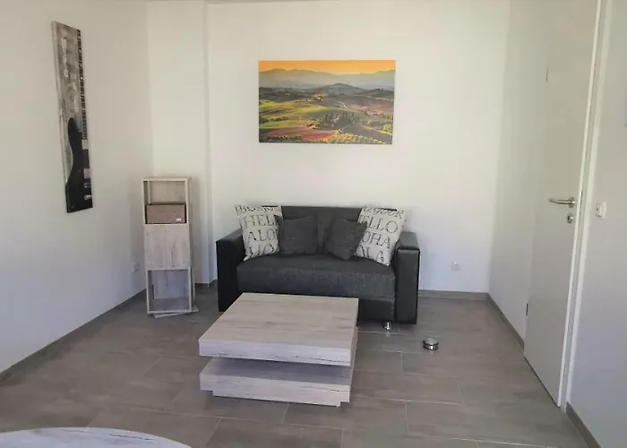Apartment Aussen Pfui Innen Hui