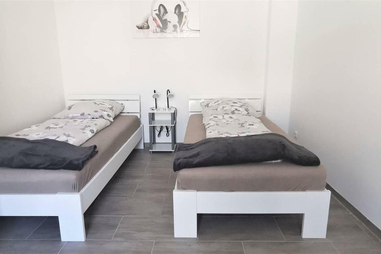 Apartment Aussen Pfui Innen Hui *