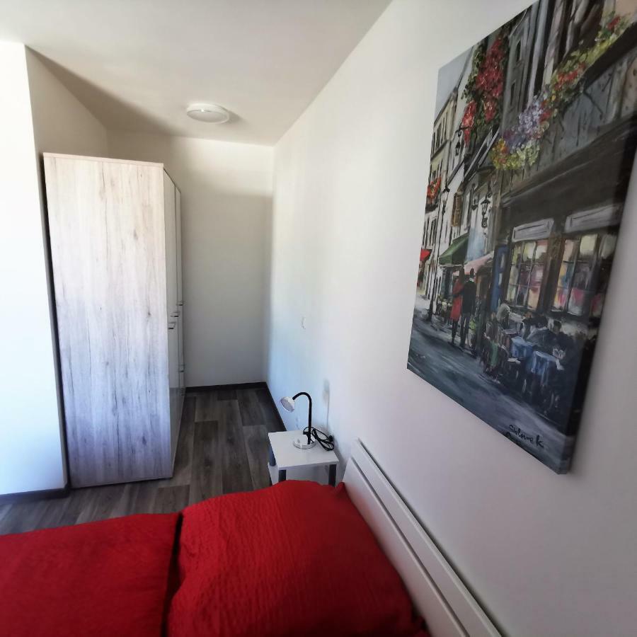 Aussen Pfui Innen Hui Apartment Monchengladbach