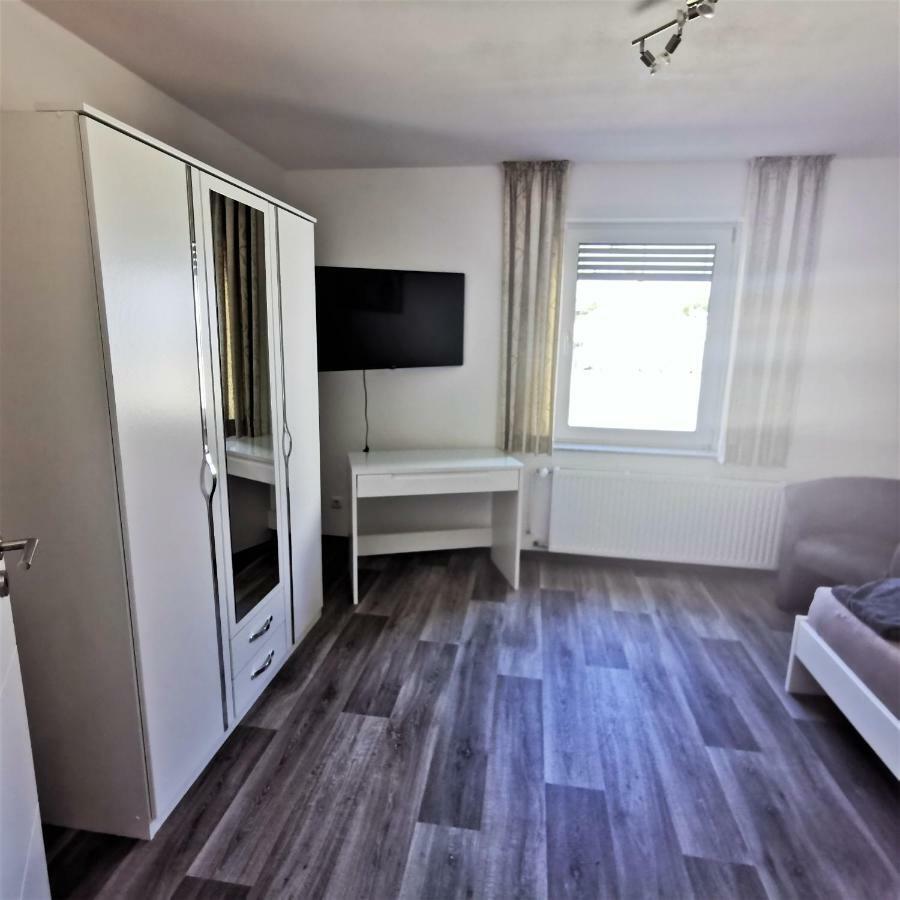 Apartment Aussen Pfui Innen Hui